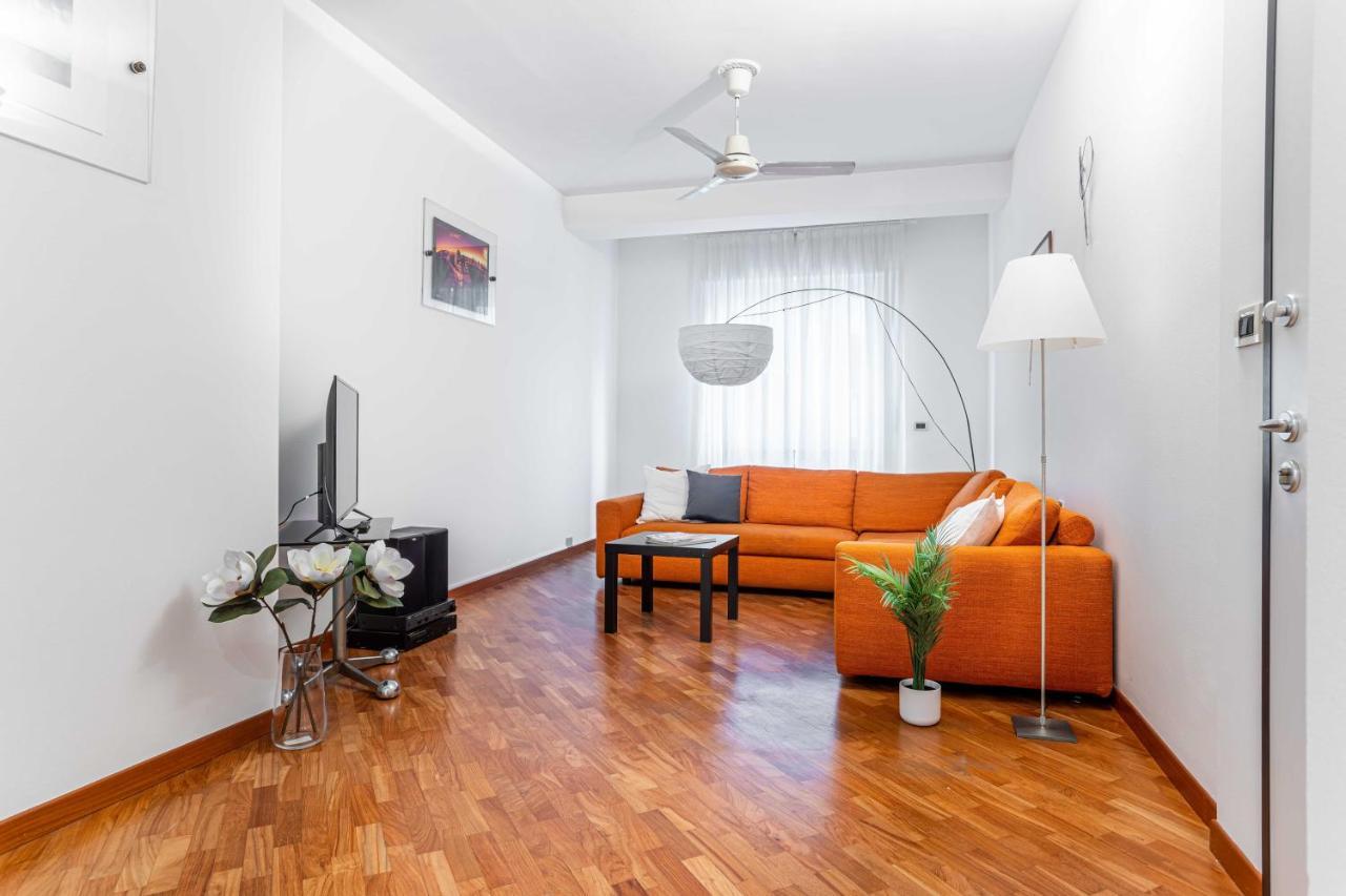 Joivy Lovely And Inviting Flat With Balcony Milano Esterno foto