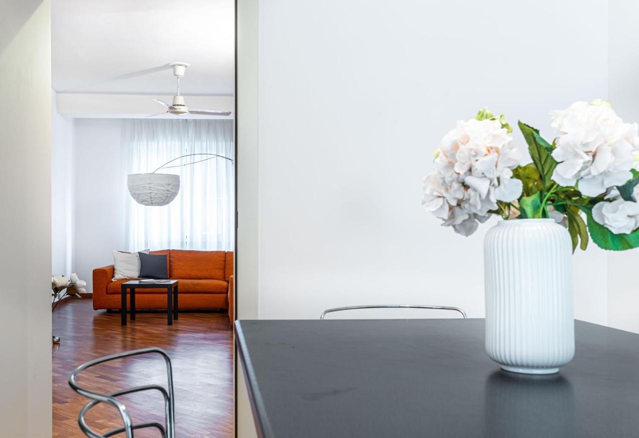 Joivy Lovely And Inviting Flat With Balcony Milano Esterno foto